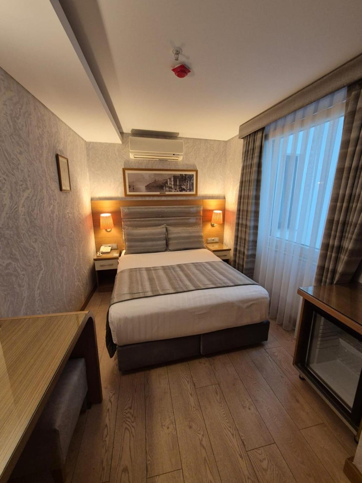 Istanbul Trend Hotel Old City Bagian luar foto