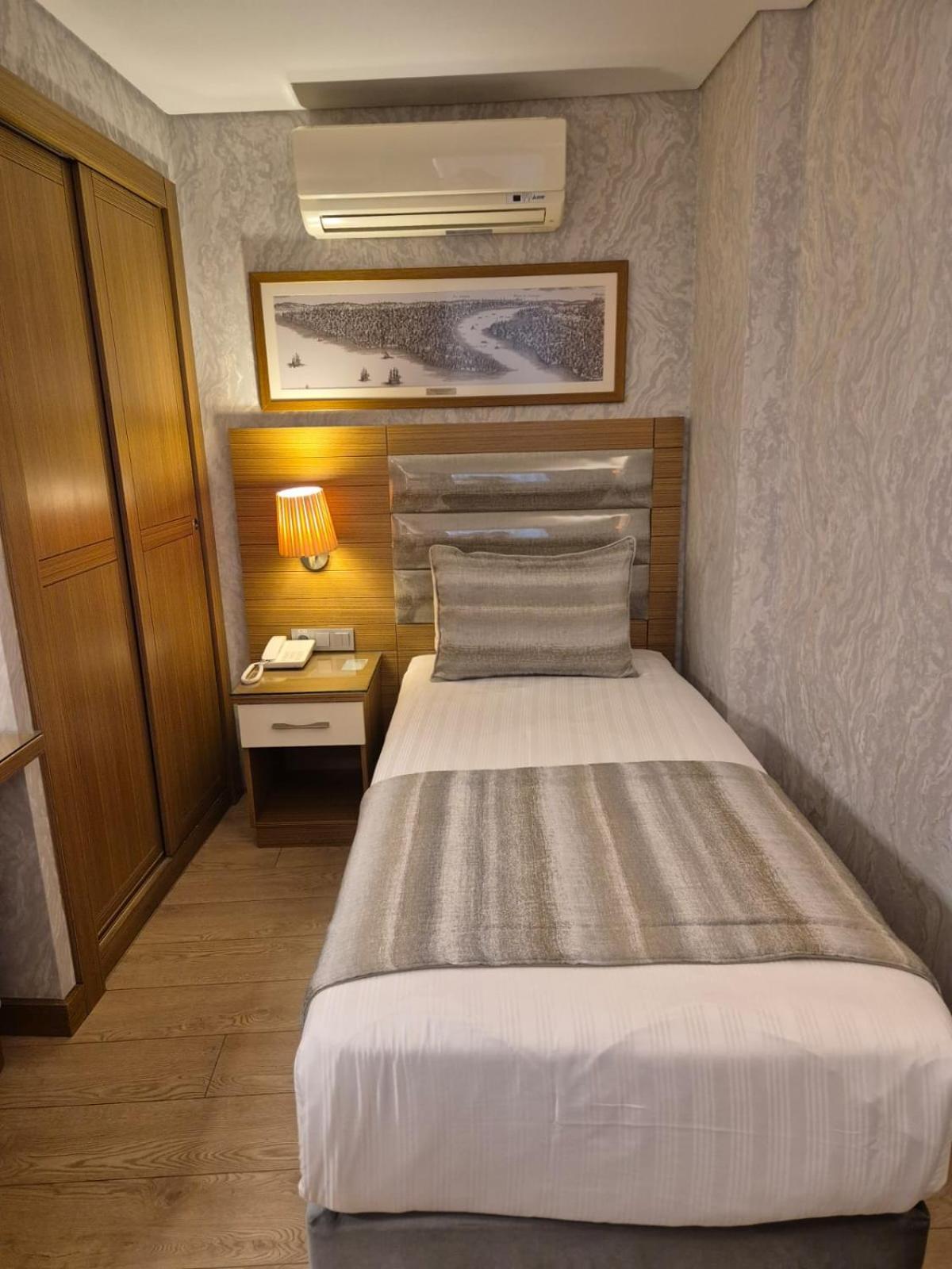 Istanbul Trend Hotel Old City Bagian luar foto