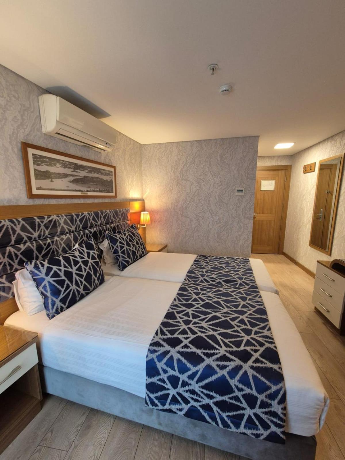Istanbul Trend Hotel Old City Bagian luar foto