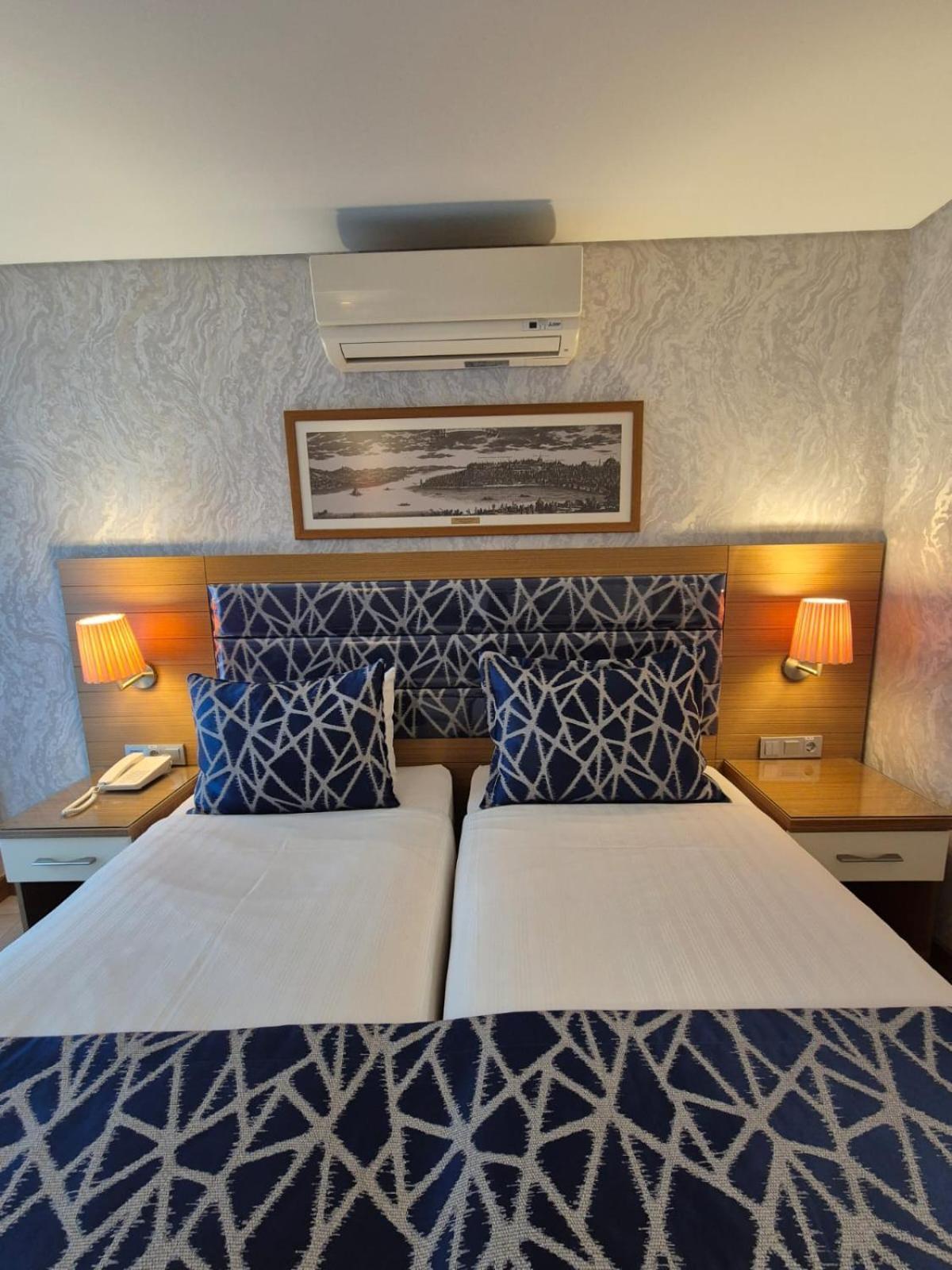 Istanbul Trend Hotel Old City Bagian luar foto