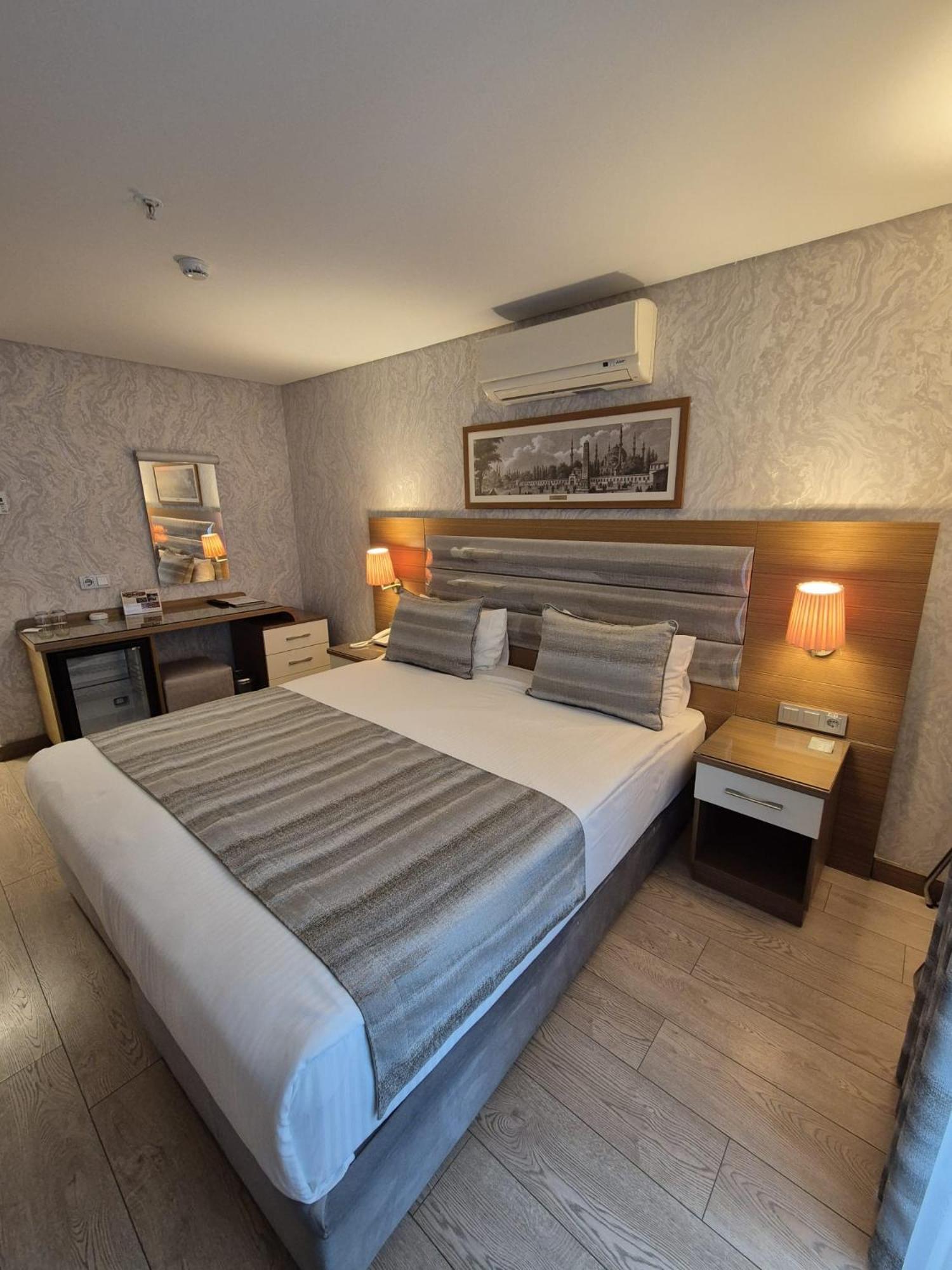 Istanbul Trend Hotel Old City Bagian luar foto